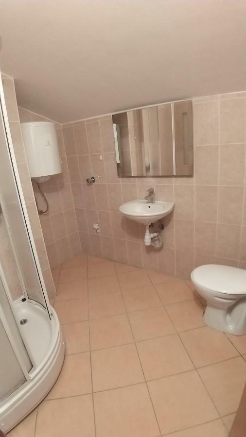 Guesthouse Villa Jurisic Novalja Pokoj fotografie